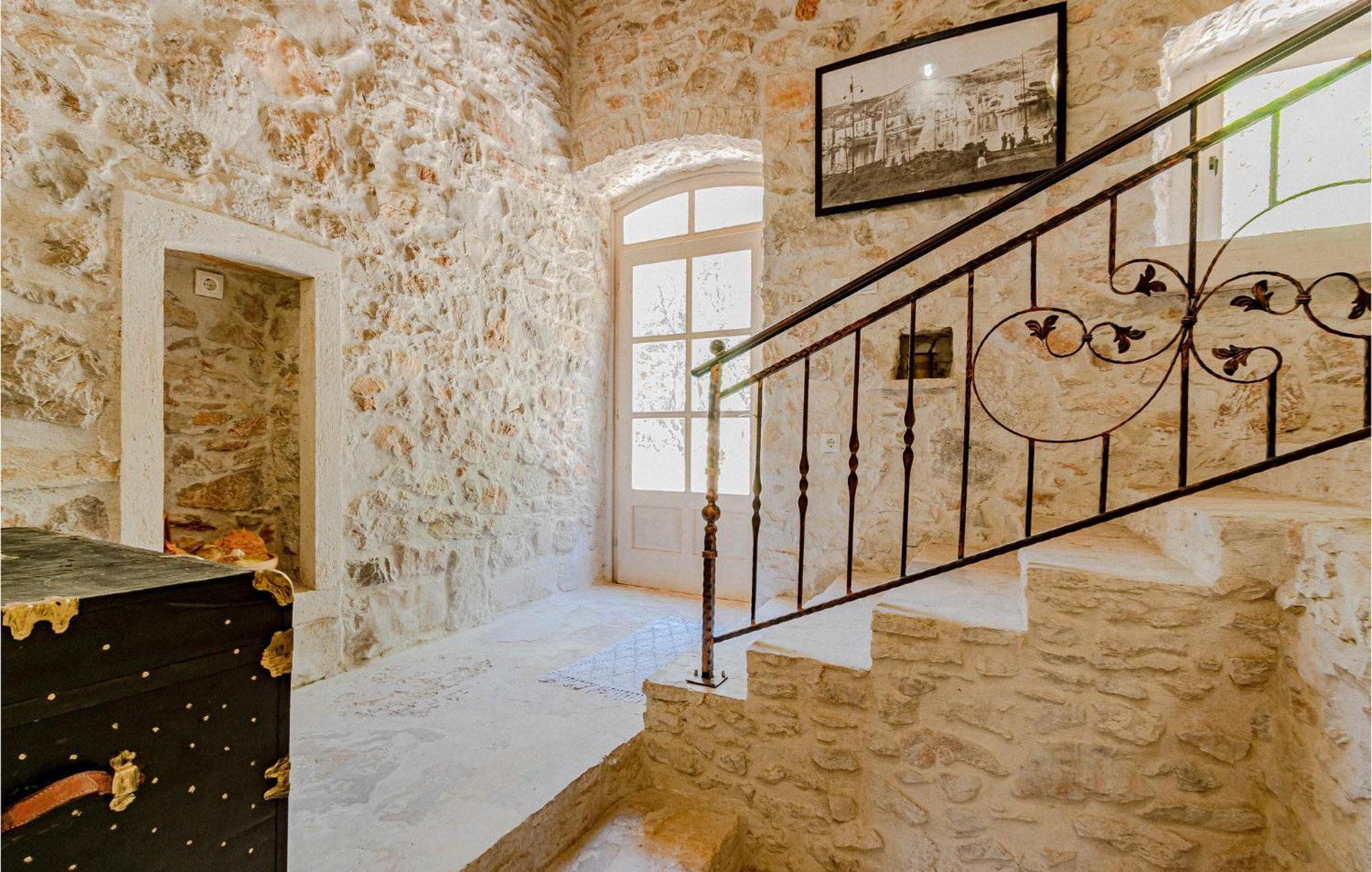 2 Bedroom Lovely Home In Blato Blato  Exterior photo